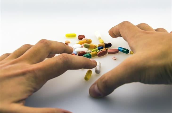 lorlatinib dosage
