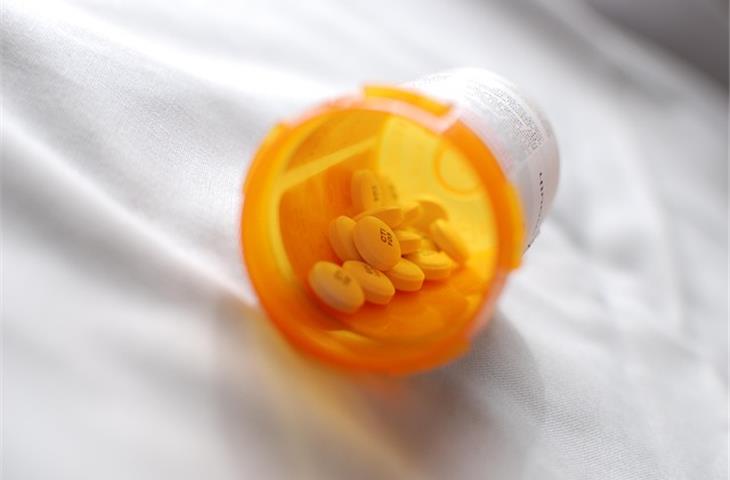lorlatinib dosing