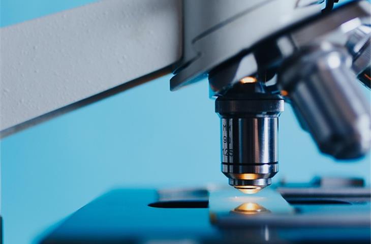 lorlatinib clinical trial results