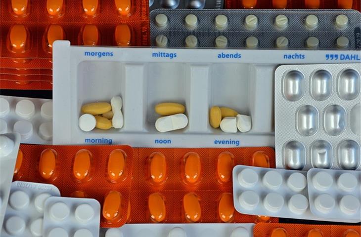 lorlatinib dosage